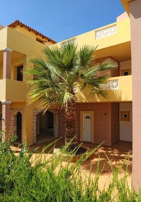 Frixos Aparthotel